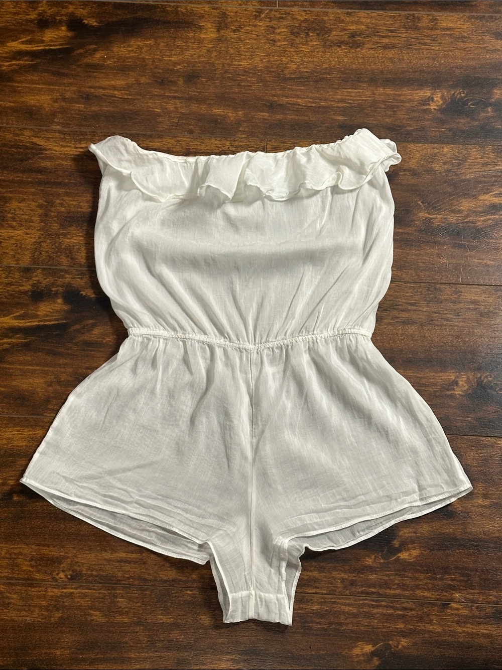 SALUA 🤍 White Strapless Ruffle Romper M Bridal Honeymoon Loungewear